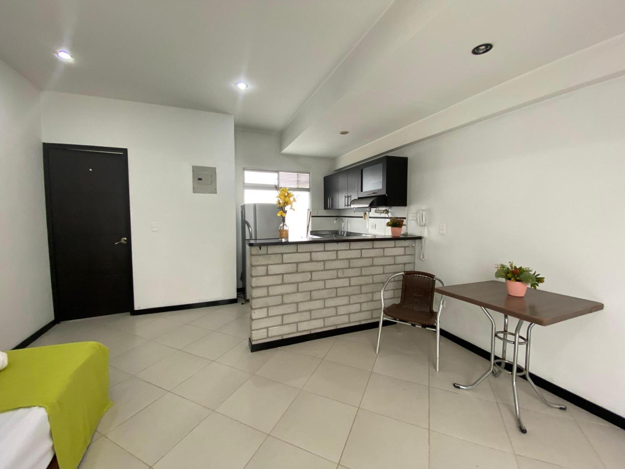Apartaestudios Laureles 麦德林 外观 照片