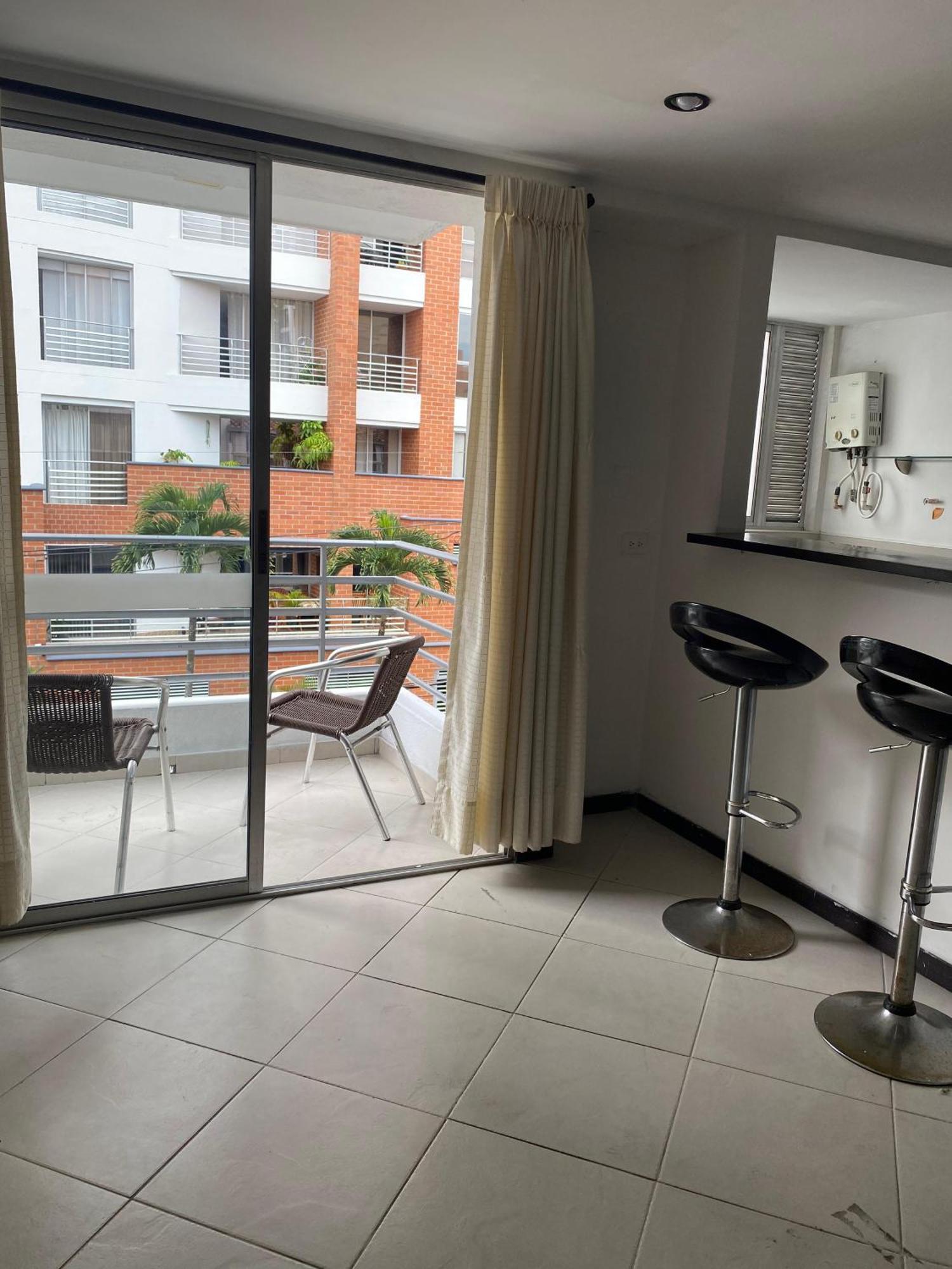 Apartaestudios Laureles 麦德林 外观 照片